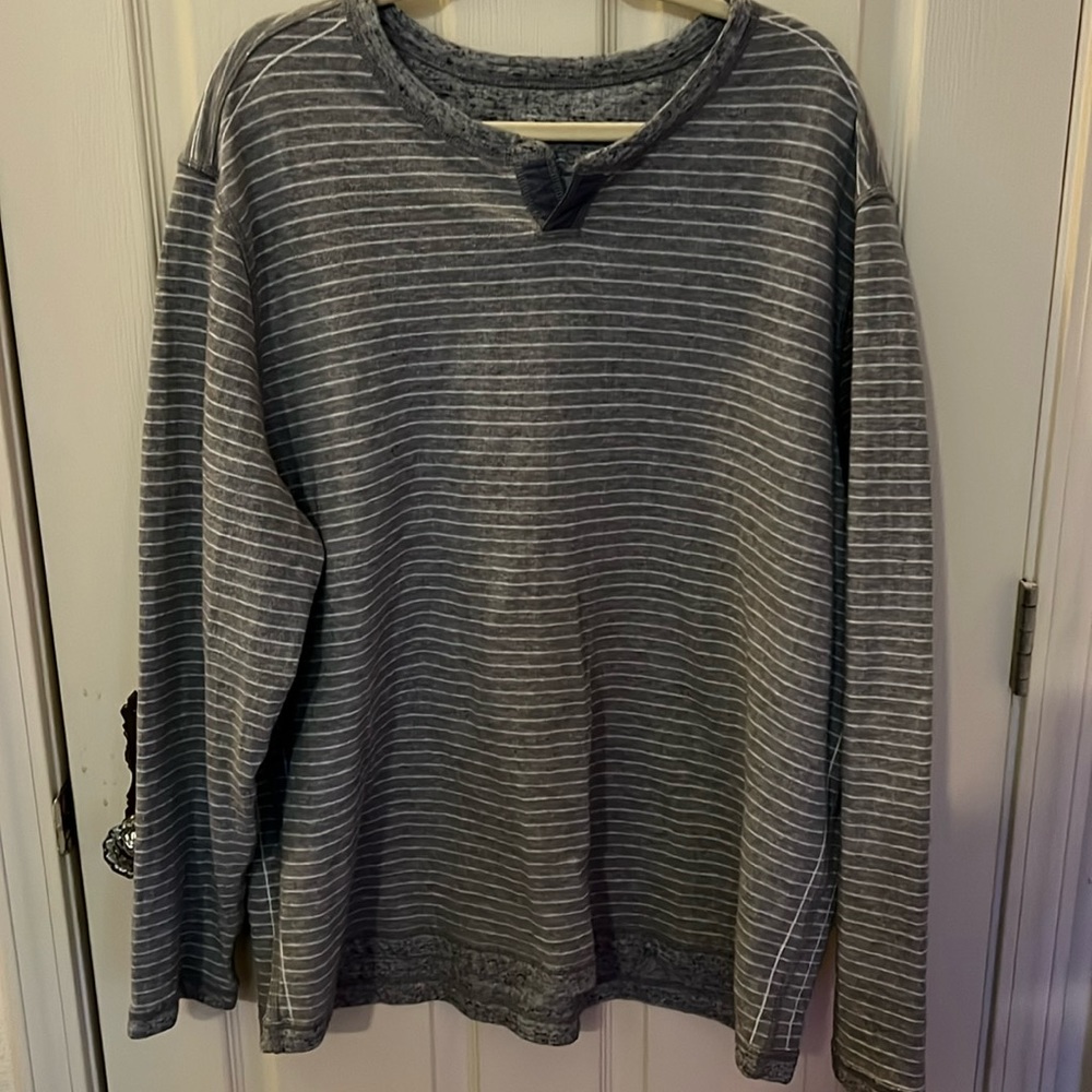 Tommy Bahama Long Sleeve shirt